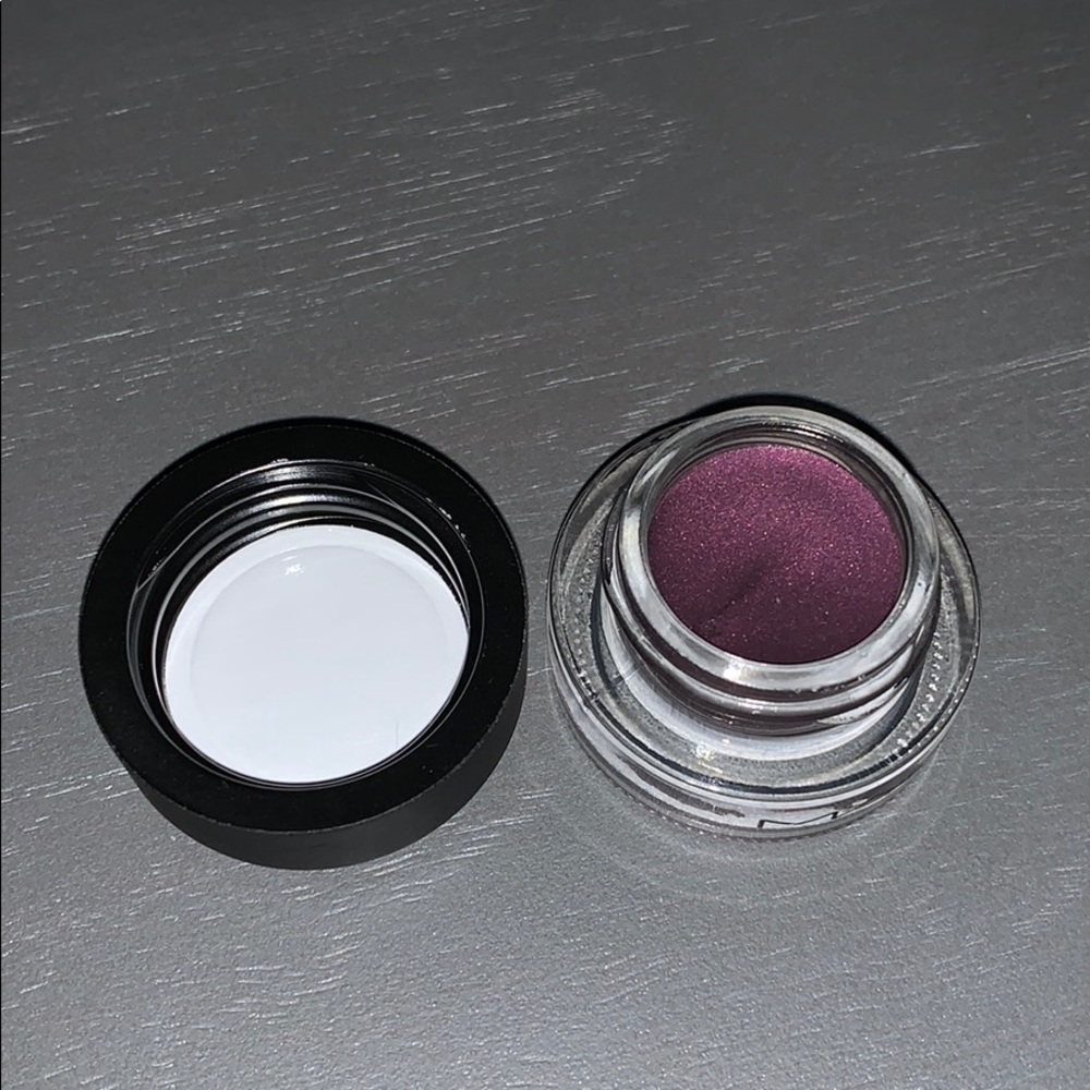 MAC Fluidline Macroviolet Brand New